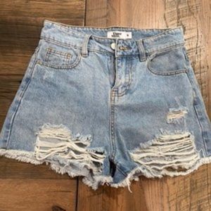 Tiger Mist High waist cutoffs size small